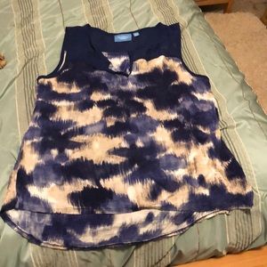 Vera Wang sleeveless tank